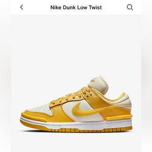 Nike Dunks Low Twist
